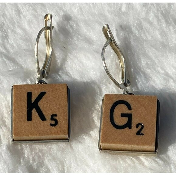 Scrabble Tile Sterling Silver Letter Earrings With Leverback Closure - Picture 1 of 2
